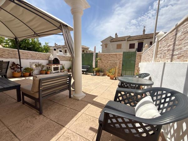 Chalet pareado en Aguas Nuevas, Torrevieja photo 4