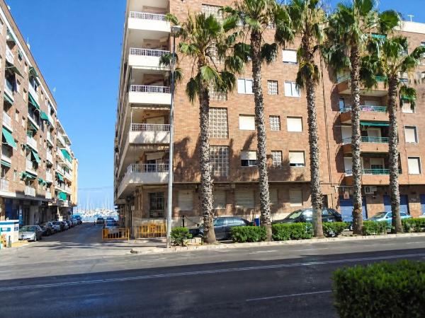 Mieszkanie na sprzedaż w  Piso en Doctor Gregorio Marañon, 35, El Acequión, Torrevieja, Torrevieja photo