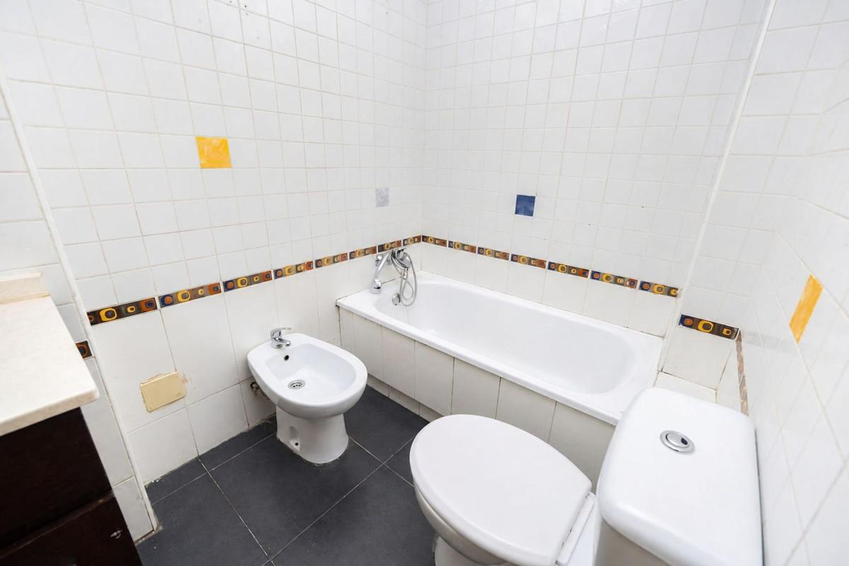 Venta de piso en Piso en Calle Radio Murcia, 27, Las Piscinas Naturales, Torrevieja, Torrevieja
 photo 4