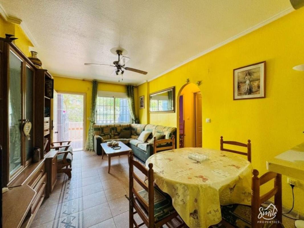 Venta de piso en Piso en Calle Adriano, Gaspar Perrelló, Torrevieja, Torrevieja
 photo 5