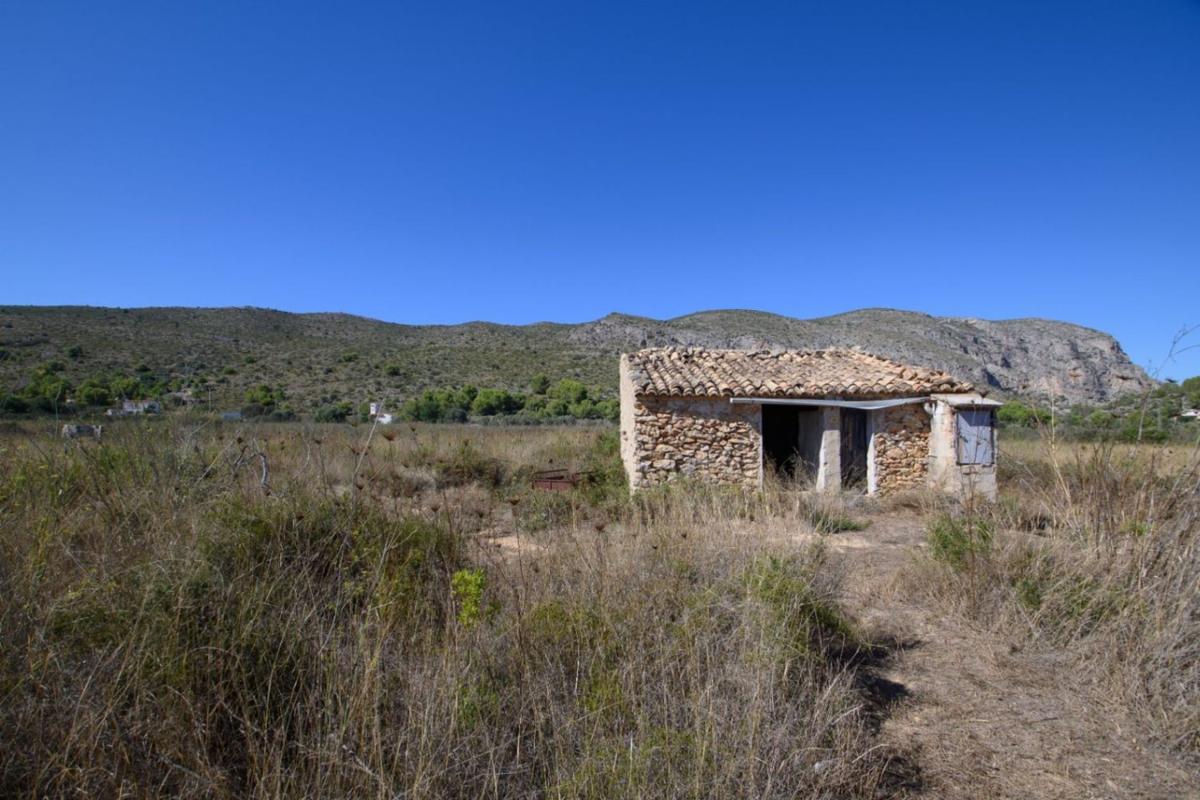 Venta de finca rústica en Finca rústica en Camino de la Serra, Teulada , Teulada photo 1
