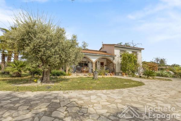 Casa o chalet independiente en Camino de Huesca, Villamontes-Boqueres, San Vicente del Raspeig thumbnail 2