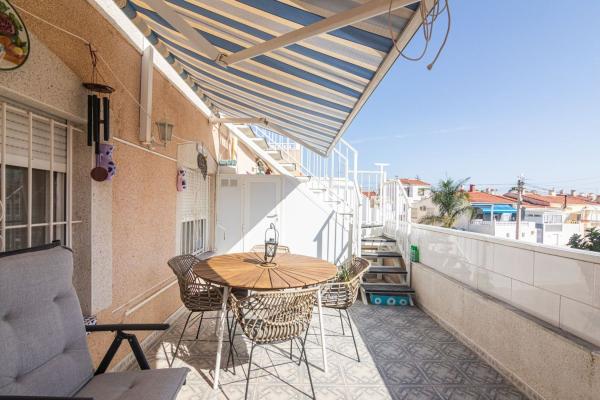 Chalet adosado en Calle Parque Júcar s/n, San Fulgencio thumbnail 2