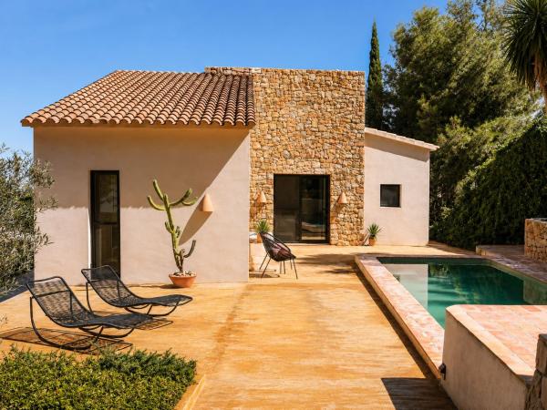 Casa o chalet independiente en Calle Acàcia, El Montgó, Denia thumbnail 2