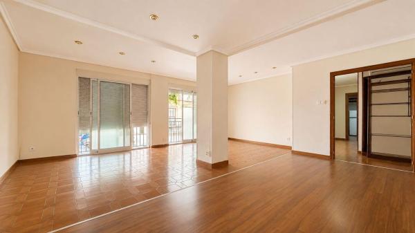 Продажа квартиры на Piso en Centro, Elche / Elx, Эльче / Эльх
 photo 3