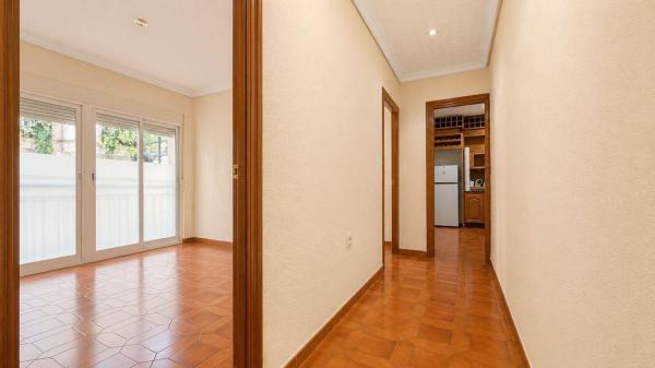 Продажа квартиры на Piso en Centro, Elche / Elx, Эльче / Эльх
 photo 4
