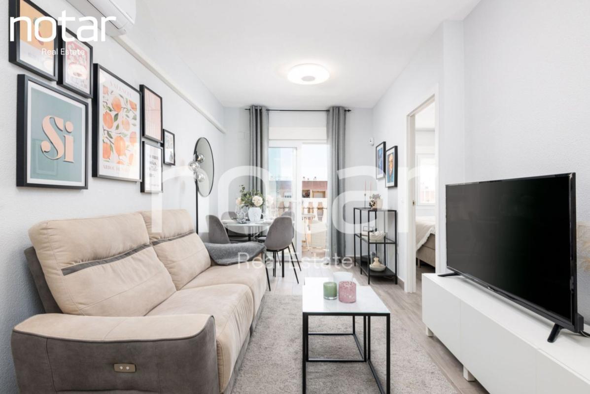Продажа квартиры на Piso en Calle San Julián, Parque de las Naciones, Torrevieja, Торревьеха
photo 1