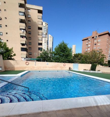 Chalet adosado en Avenida de Andalucía, Pueblo Levante, Benidorm thumbnail 1