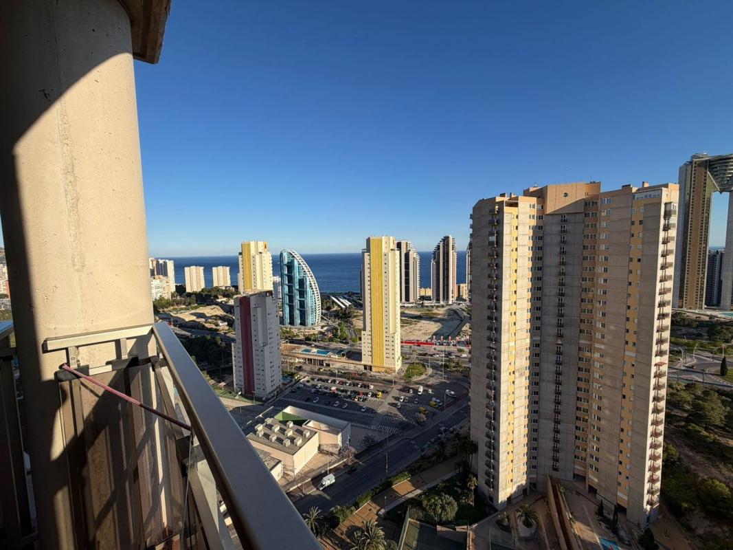 Sale of apartment in Piso en Calle Presidente Adolfo Suárez, Pueblo Poniente, Benidorm, Benidorm
 photo 5