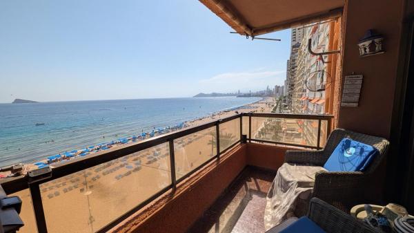 Sale of flat in Piso en Playa de Levante, Benidorm, Benidorm
thumbnail 1