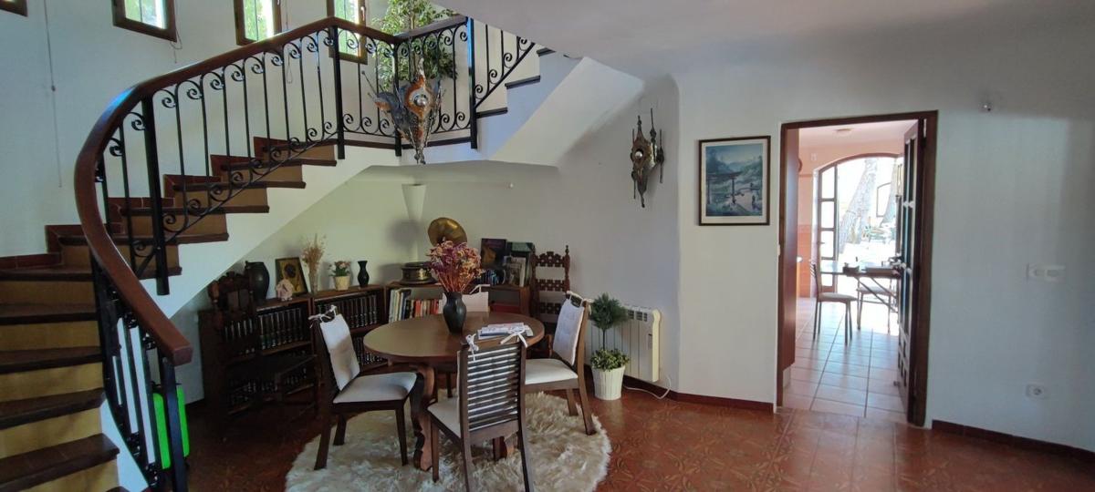 Properties for sale and rent in Spain photo 4