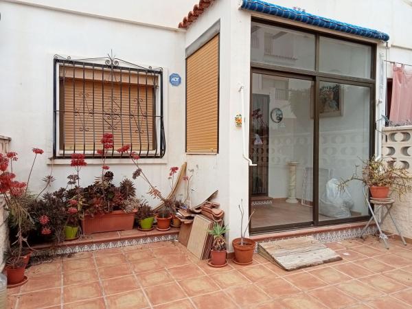 Chalet adosado en Calle dels Pins, 1 BFase, Pueblo Español - Coveta Fumá, El Campello photo 4