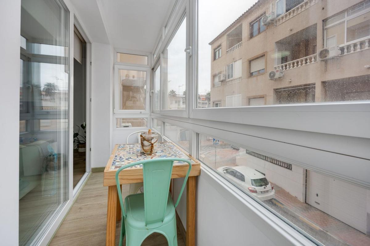 Venta de piso en Piso en Calle Almoradí, 5, Playa de los Náufragos, Torrevieja, Torrevieja
photo 3
