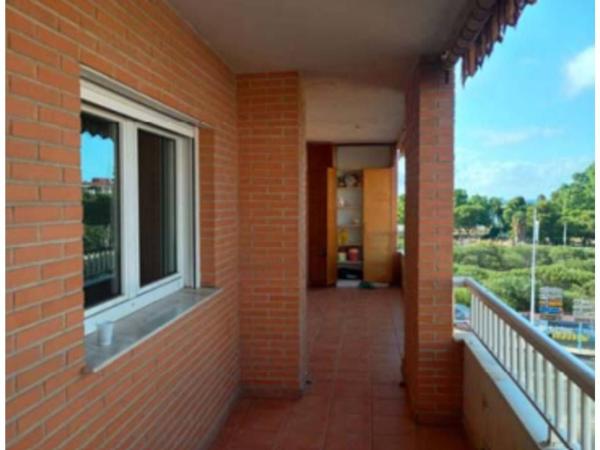 Mieszkanie na sprzedaż w Piso en Calle Villa Madrid, Puerto Deportivo, Torrevieja, Torrevieja thumbnail 3