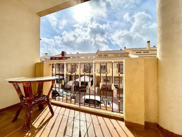 Продажа квартиры на Piso en Calle Ramón y Cajal, La Zenia, Orihuela, Ориуэла
photo 1