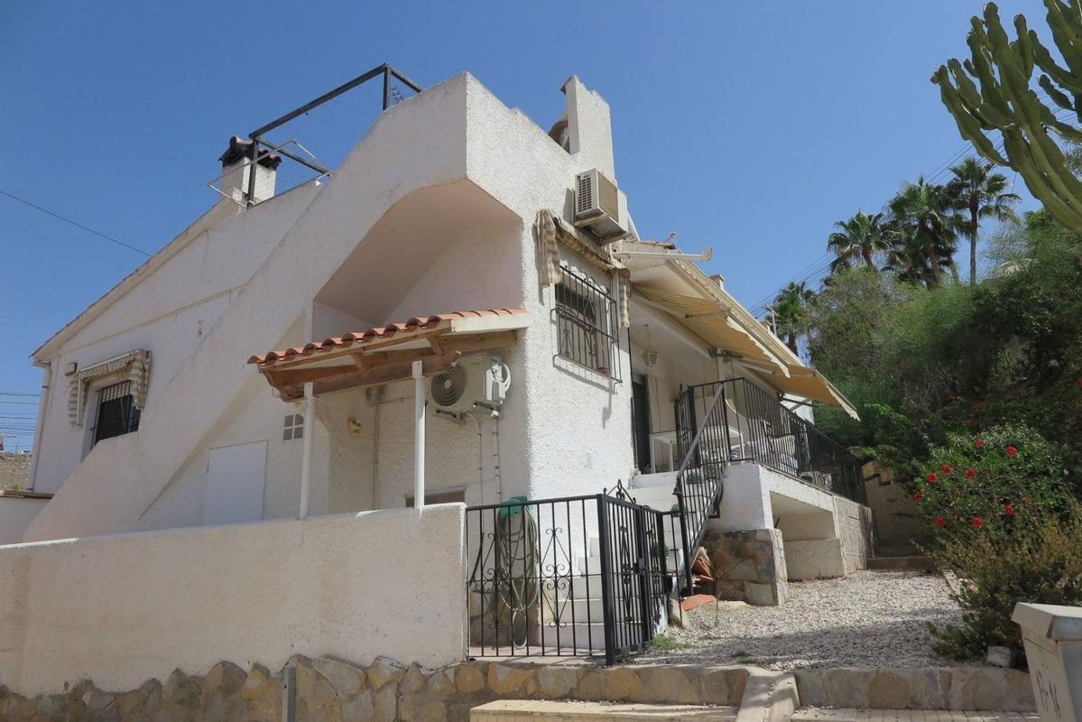 Properties for sale and rent in Spain photo 3