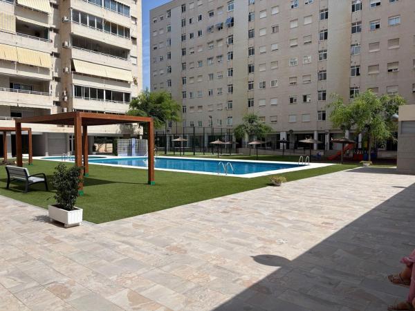 Продажа квартиры на Piso en Avenida Esportista Miriam Blasco, 18, La Albufereta, Alicante / Alacant, Аликанте / Алакант
thumbnail 1