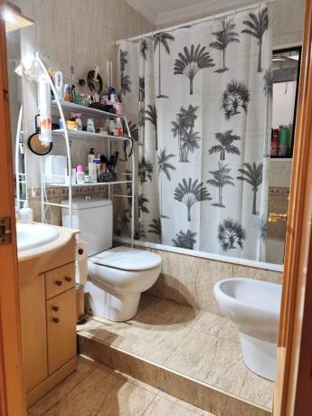 Продажа квартиры на Piso en Calle Villa de Chiva, Virgen del Remedio - Parque lo Morant, Alicante / Alacant, Аликанте / Алакант
photo 1