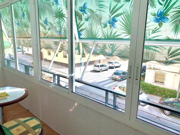 Продажа квартиры на Piso en Calle Villa de Chiva, Virgen del Remedio - Parque lo Morant, Alicante / Alacant, Аликанте / Алакант
thumbnail 2