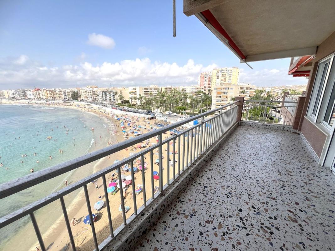 Venta de piso en Piso en Avenida Alfredo Nobel, 2, Zona los Frutales, Torrevieja, Torrevieja
photo 1