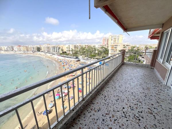 Квартира на продажу на  Piso en Avenida Alfredo Nobel, 2, Zona los Frutales, Torrevieja, Торревьеха photo 1