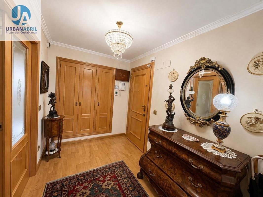 Venta de piso en Piso en Ensanche-Diputación, Alicante / Alacant, Alicante / Alacant
 photo 2