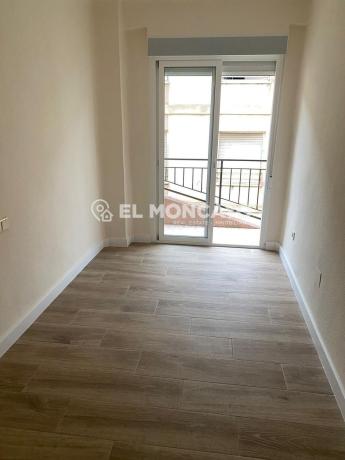 Продажа квартиры на Piso en Calle San Joaquín, Callosa de Segura, Каллоcа-де-Сегура
thumbnail 3