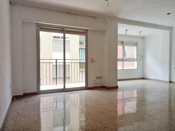 Sale of flat in Piso en Calle Ausiàs March, Barri Zona Nord, Alcoy / Alcoi, Alcoy
 photo 4