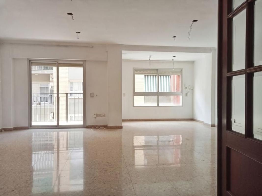Sale of apartment in Piso en Calle Ausiàs March, Barri Zona Nord, Alcoy / Alcoi, Alcoy
 photo 5