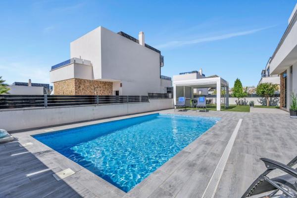 Casa o chalet independiente en Calle Sotavento, Miramar - Torre del Moro, Torrevieja photo 4