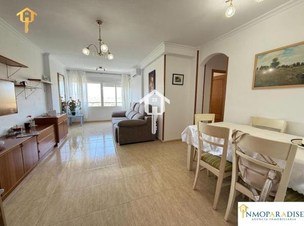 Продажа квартиры на Piso en Calle Pintor Pedro Camacho, Ciudad Elegida, Alicante / Alacant, Аликанте / Алакант
photo 1