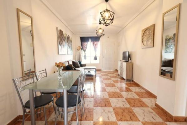 Продажа квартиры на Piso en Calle Rubí, La Regia, Orihuela, Ориуэла
 photo 4