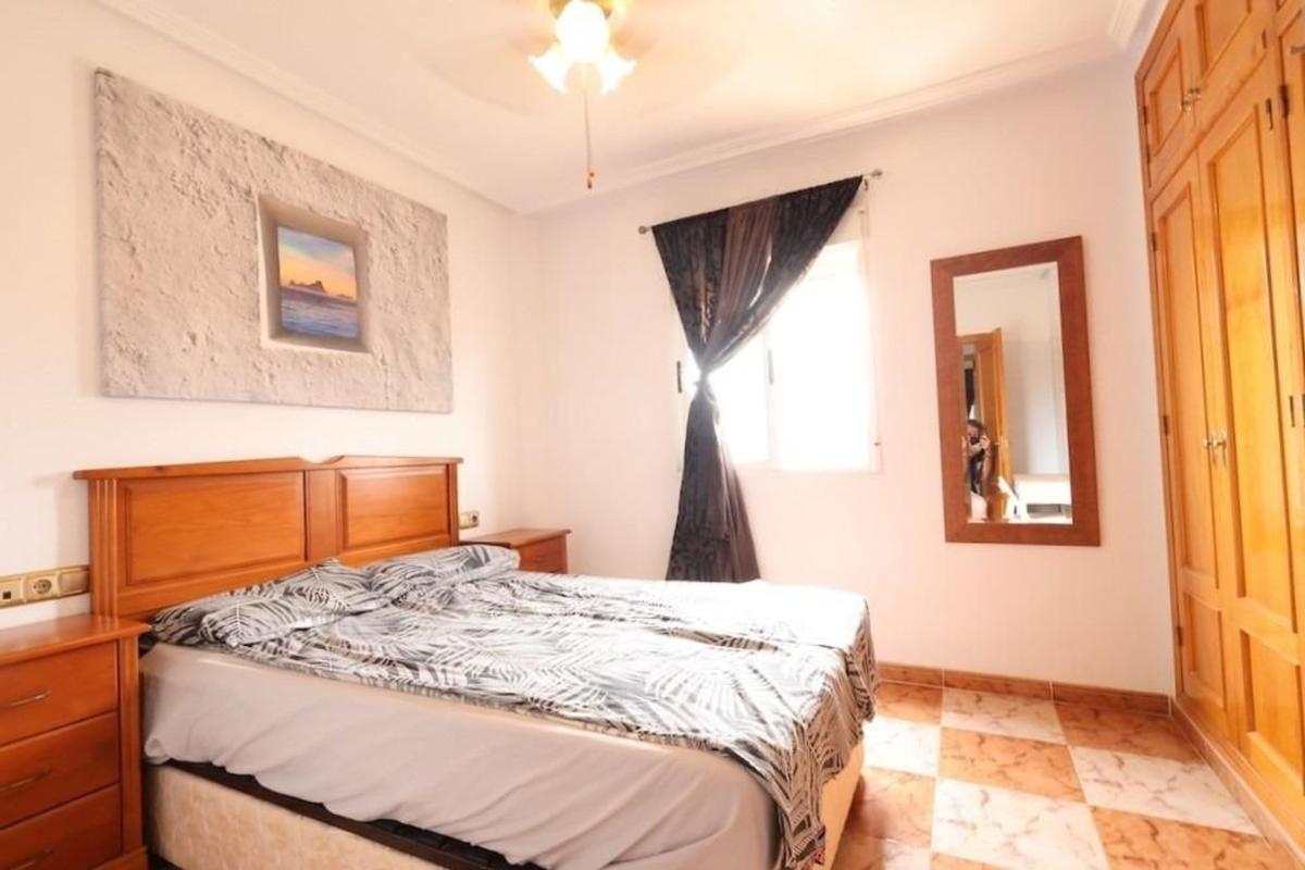 Продажа квартиры на Piso en Calle Rubí, La Regia, Orihuela, Ориуэла
 photo 5