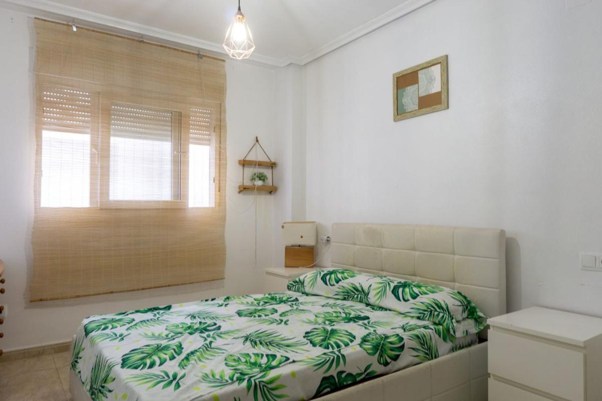Продажа квартиры на Piso en Avenida Diego Ramírez Pastor, Centro - Muelle Pesquero, Torrevieja, Торревьеха
photo 5