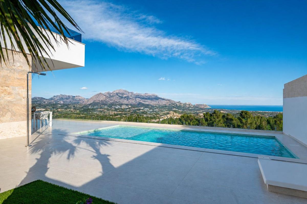 Properties for sale and rent in Spain photo 2