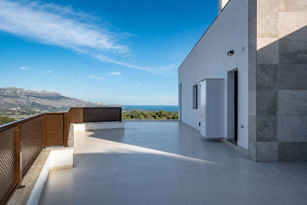 Properties for sale and rent in Spain photo 4