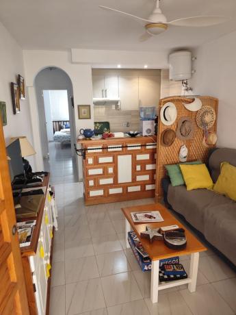 Venta de piso en Piso en Calle Sanchis Guarner, 26, Zona Pueblo, Guardamar del Segura, Guardamar del Segura
 photo 1