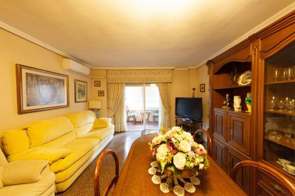 Продажа квартиры на Piso en Altozano, Alicante / Alacant, Аликанте / Алакант
photo 1