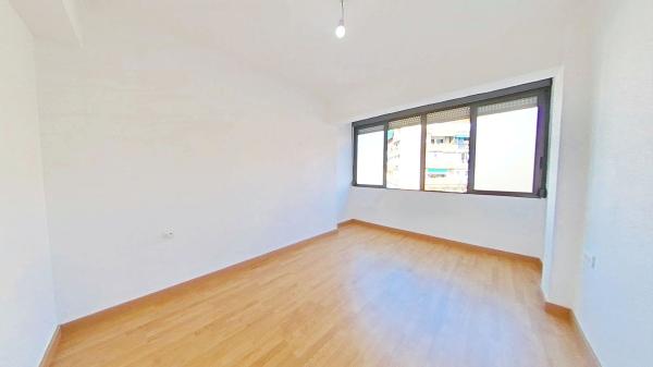 Продажа квартиры на Piso en Plà del Bon Repòs-La Goteta, Alicante / Alacant, Аликанте / Алакант
photo 1