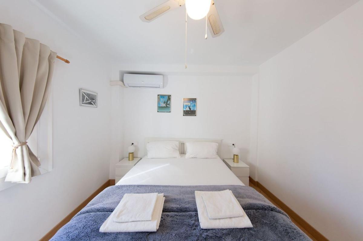 Properties for sale and rent in Spain photo 5
