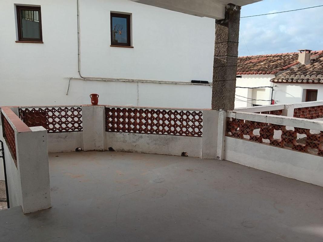 Propiedades en venta y alquiler en España photo 5