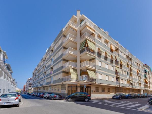 Apartment for sale in Piso en Avenida Habaneras - Curva de Palangre, Torrevieja, Torrevieja photo 1
