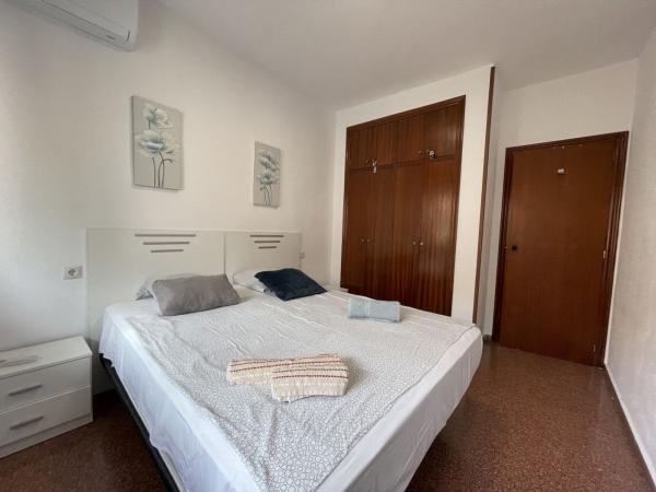 Apartment for sale in Piso en Avenida Habaneras - Curva de Palangre, Torrevieja, Torrevieja thumbnail 3