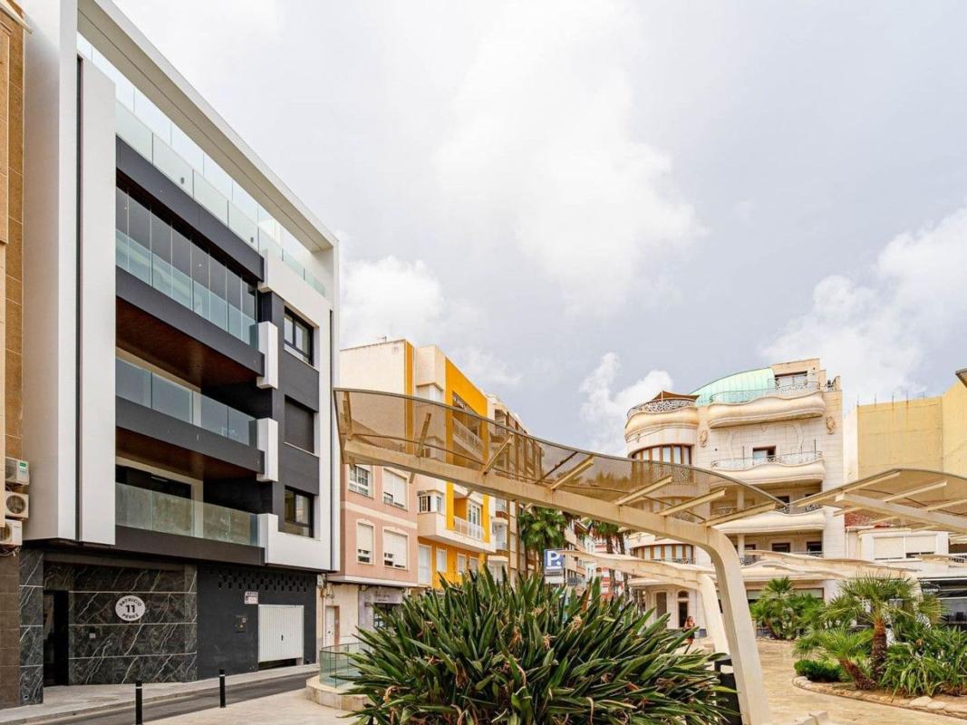 Venta de piso en Piso en Centro - Muelle Pesquero, Torrevieja, Torrevieja
 photo 5