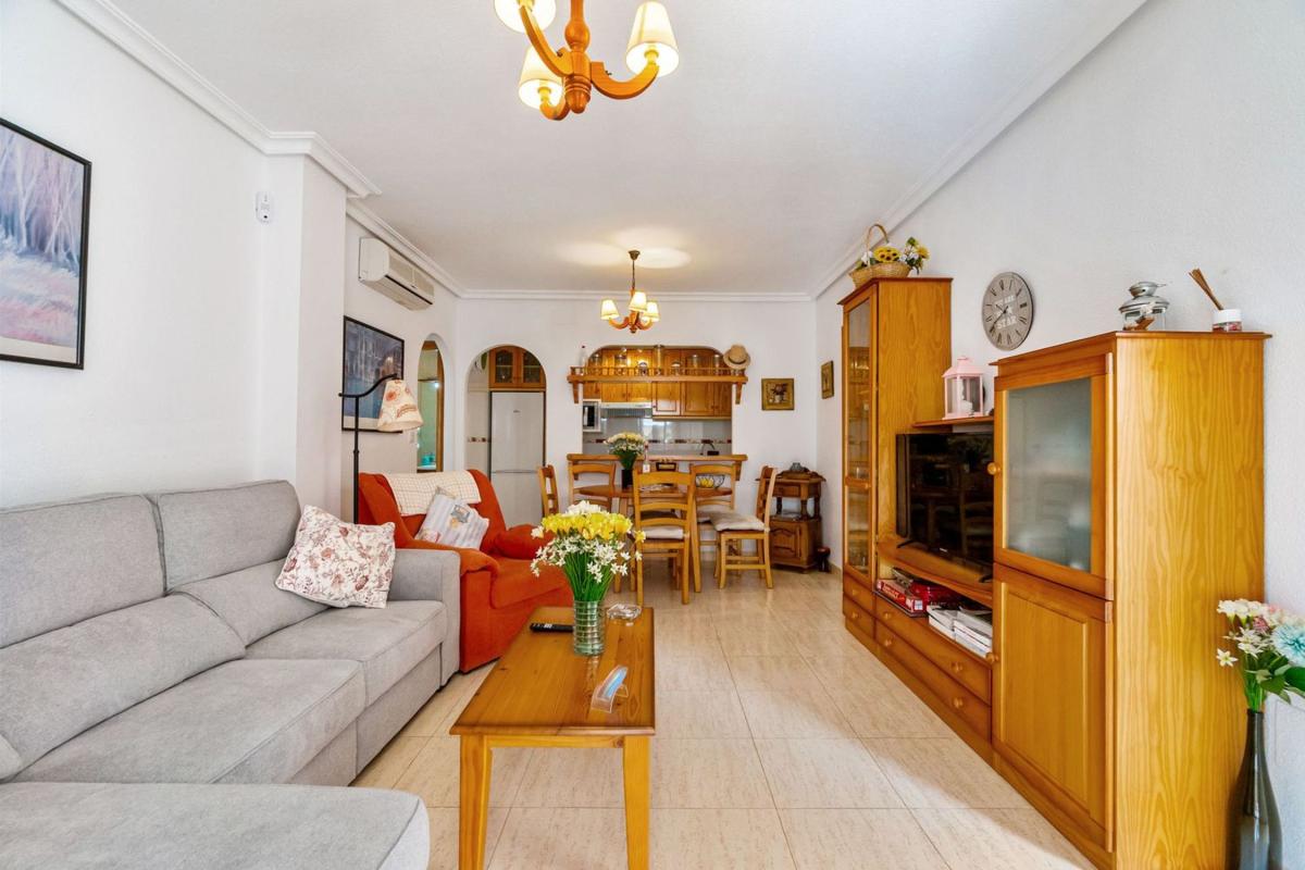 Продажа квартиры на Piso en Calle Pino de Canadá, 5, Zeniamar, Orihuela, Ориуэла
 photo 3