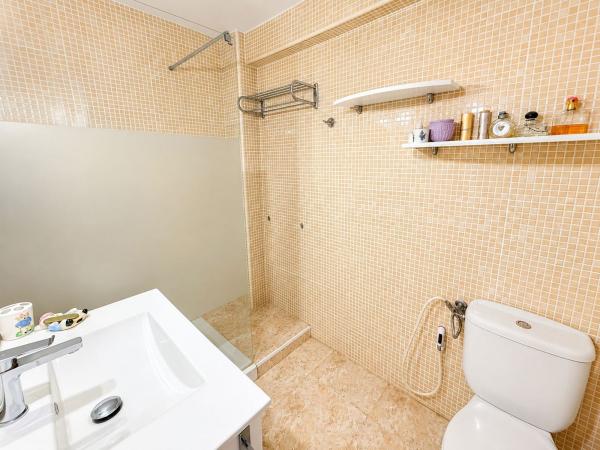 Продажа квартиры на Piso en Avenida de la Costa Blanca, Playa de San Juan, Alicante / Alacant, Аликанте / Алакант
thumbnail 1