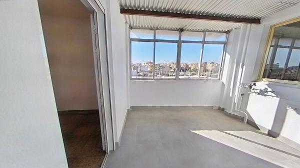 Продажа квартиры на Piso en Santo Domingo, Alicante / Alacant, Аликанте / Алакант
thumbnail 2