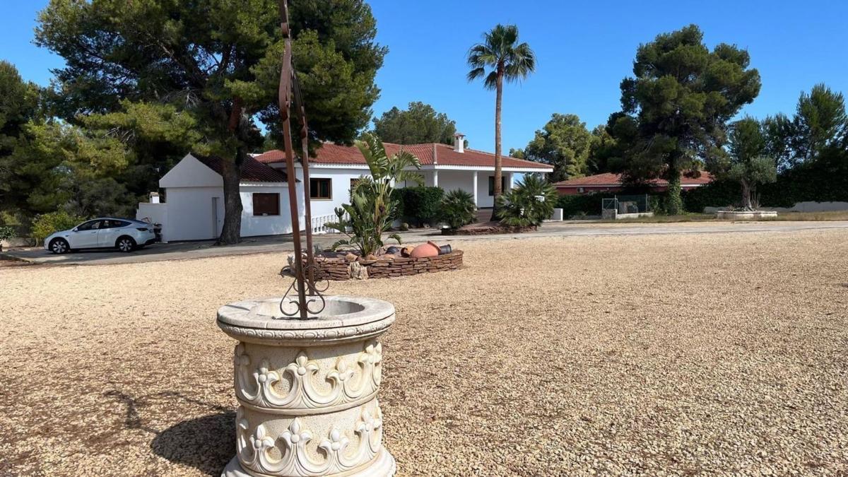 Properties for sale and rent in Spain photo 3
