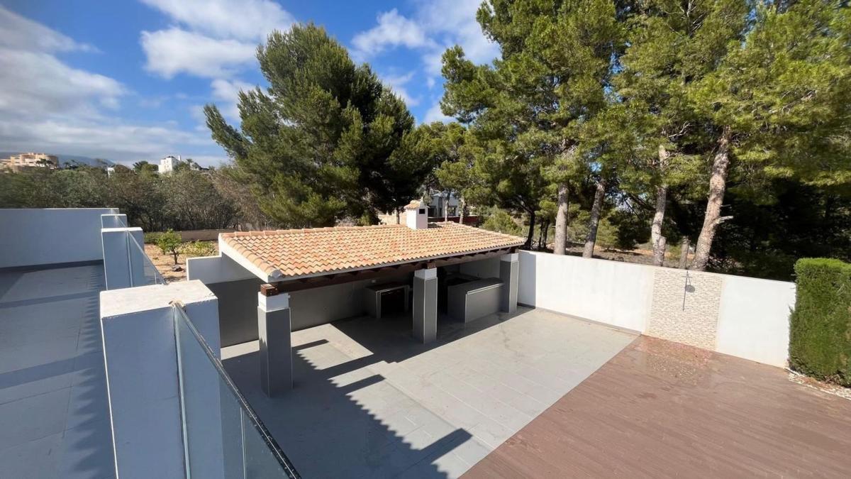 Properties for sale and rent in Spain photo 5