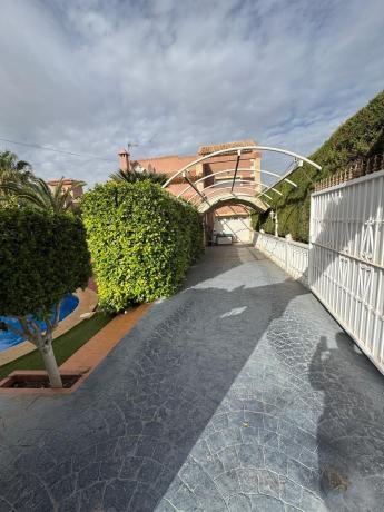 Casa o chalet independiente en Avenida de Torrevieja s/n, Los Balcones - Los Altos del Edén, Torrevieja photo 4
